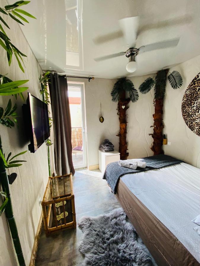Kuredu / Uroa W Krainie Alicji Apartment Elk Ngoại thất bức ảnh